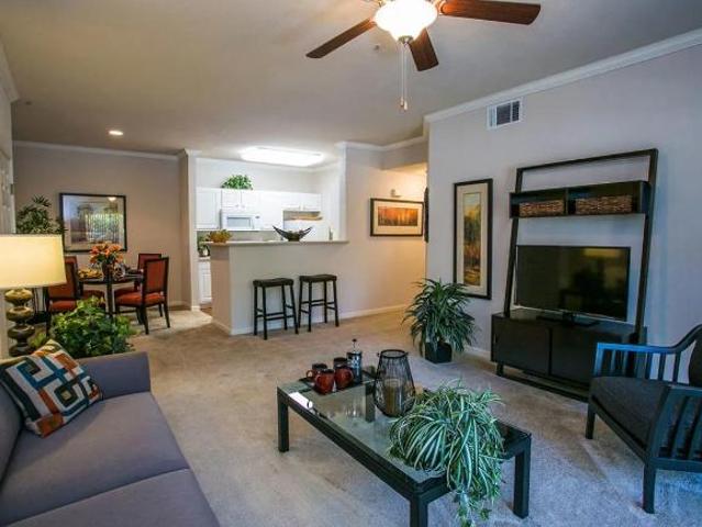 Apartment for rent in Solano, California