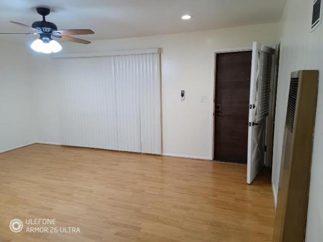 Apartment for rent in Bell, California