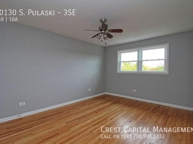 Condo for rent in Oak Lawn