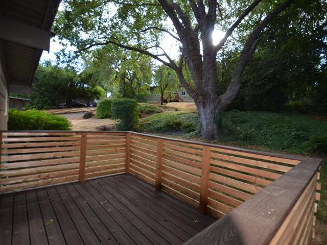 Condo for rent in Oregonia