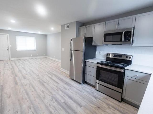 Condo for rent in Kansas