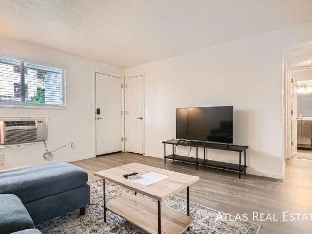 Condo for rent in Lakewood