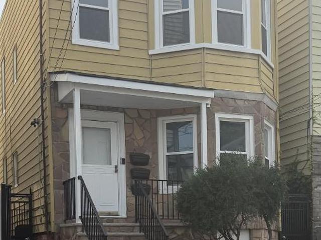 Condo for rent in Hudson, New Jersey