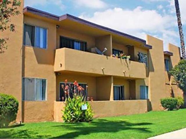 Condo for rent in Van Nuys Neighborhood Council District, Canoga Park