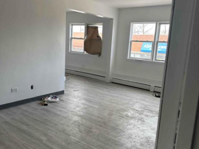 Condo for rent in Broadview