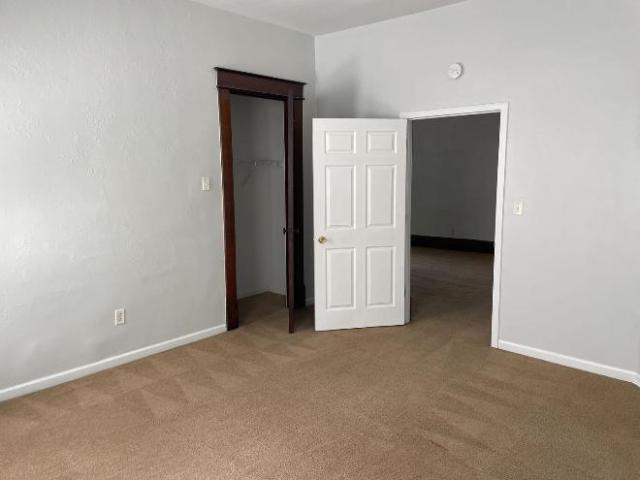 Condo for rent in Terre Haute, Indiana