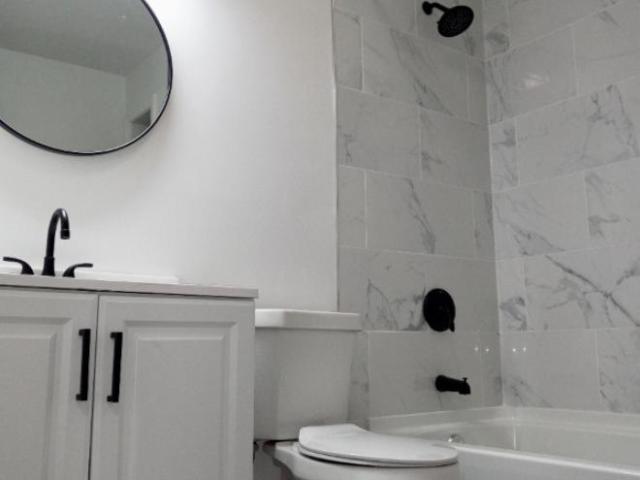 Condo for rent in Youngstown