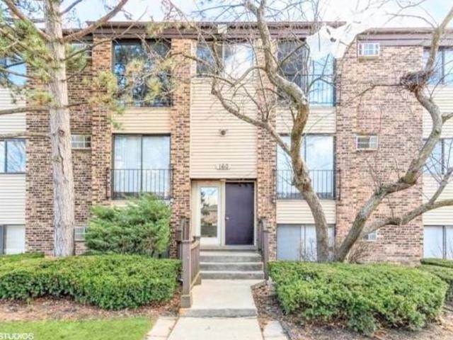 Condo for rent in Glendale Heights, Illinois