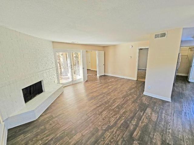 Condo for rent in Addison, Texas