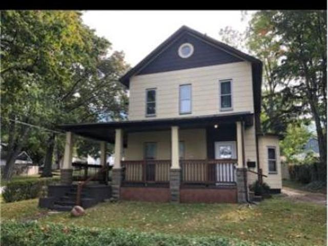 Condo for rent in Summit, Ohio