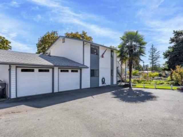 Condo for rent in Oregonia
