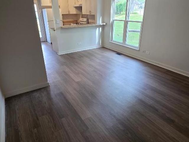 Condo for rent in Aurora, Kane County