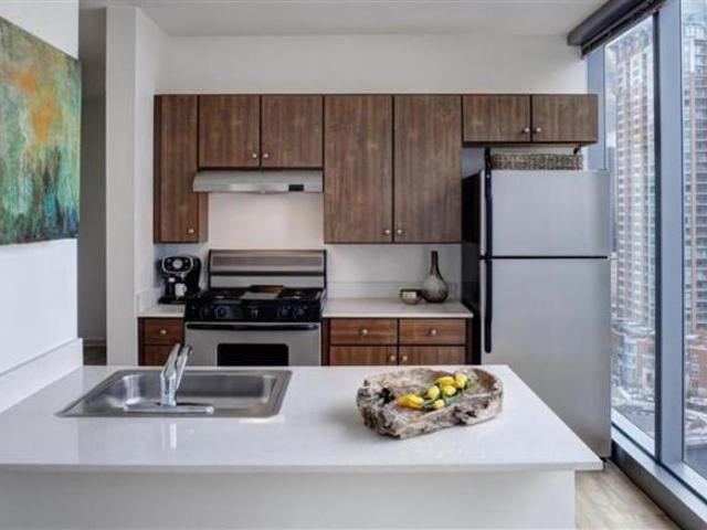 Condo for rent in Chicago Park, Illinois