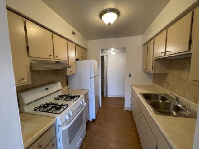 Condo for rent in Waukegan, Illinois