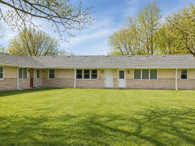Condo for rent in Chatham, Illinois