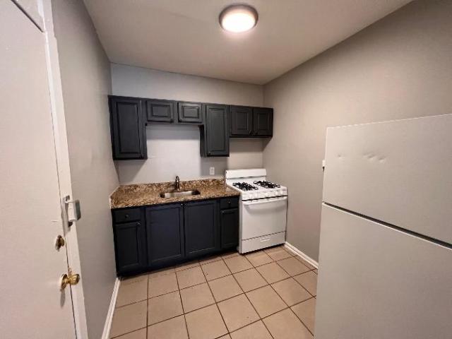 Condo for rent in Chicago Park, Illinois