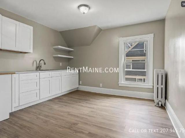 Condo for rent in Lewiston, Maine