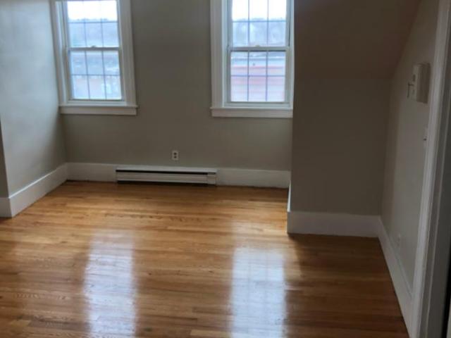 Condo for rent in Hopedale