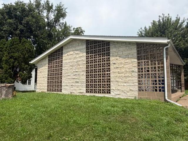 Condo for rent in Moline, Illinois