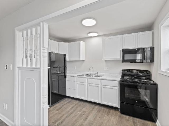 Condo for rent in Camby, Indiana