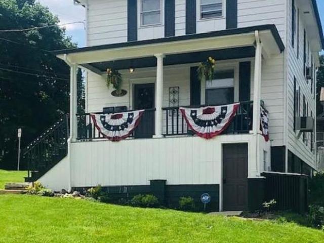 Condo for rent in Mchenry, Illinois