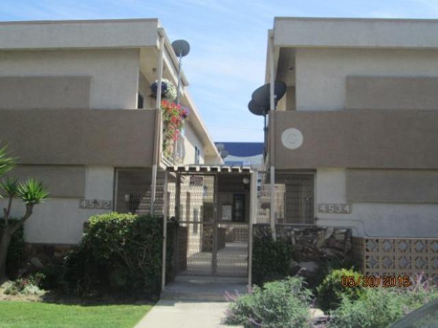 Condo for rent in Lawndale