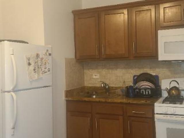 Condo for rent in Chicago Park, Illinois