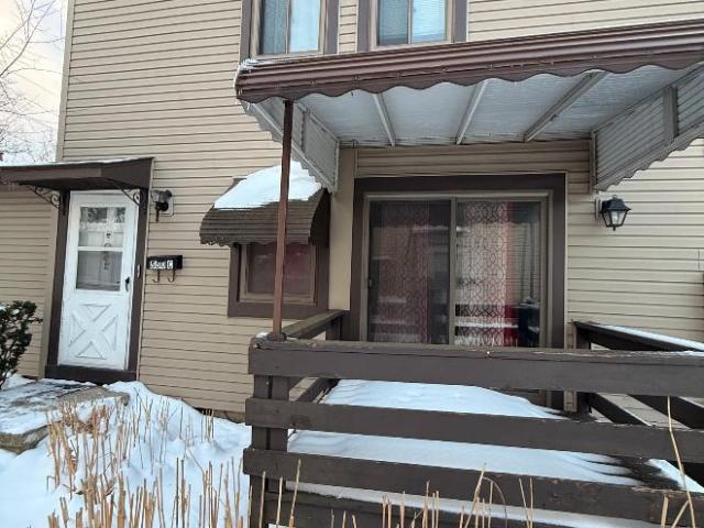 Condo for rent in Bedford, Ohio