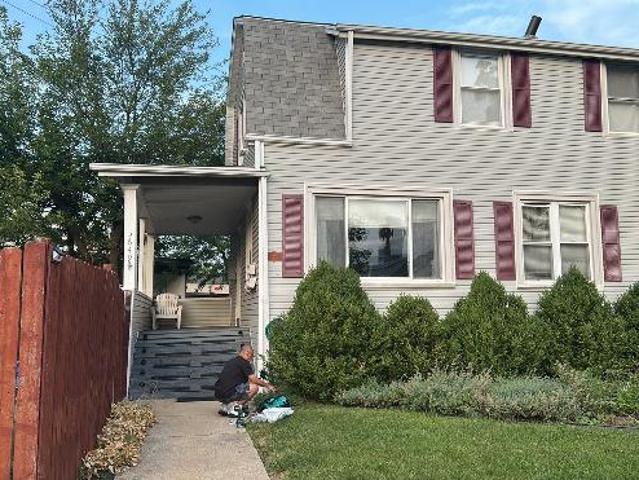 Condo for rent in Chicago Park, Illinois