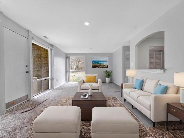 Condo for rent in Oxon Hill
