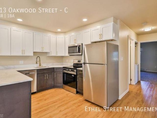Condo for rent in Easton, Pennsylvania