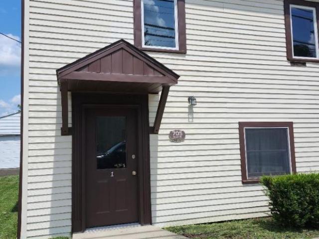Condo for rent in Wampum, Pennsylvania