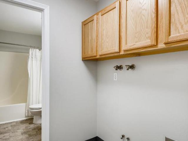 Condo for rent in Oregonia