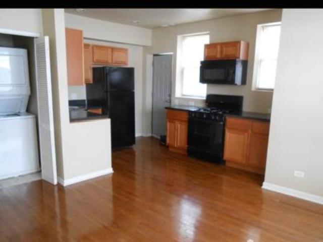 Condo for rent in Chicago Park, Illinois