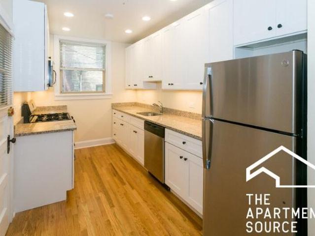 Condo for rent in Evanston, Illinois