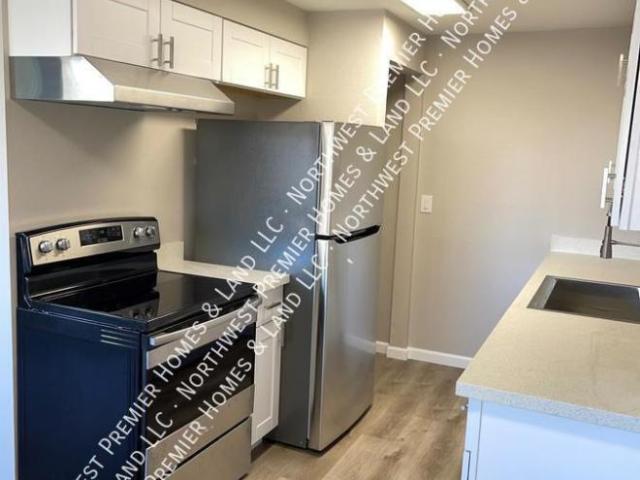 Condo for rent in Silverdale, Washington