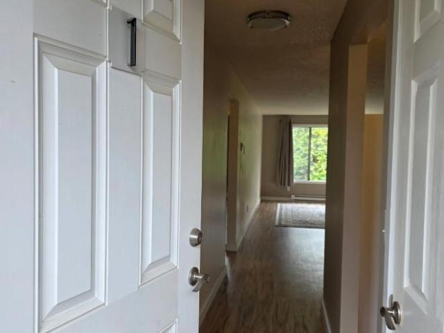 Condo for rent in Oregonia