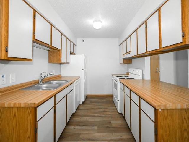 Property for rent in Circle Pines, Anoka County