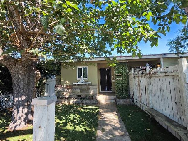 House for rent in Lake Balboa Neighborhood Council District, Canoga Park