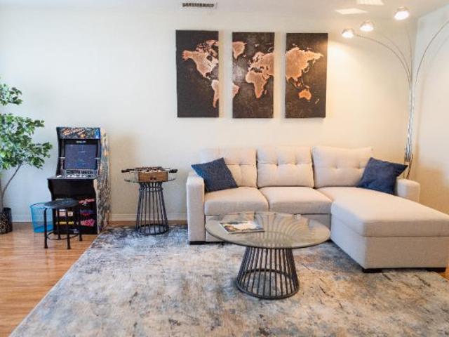 House for rent in North Hollywood Neighborhood Council District, Canoga Park
