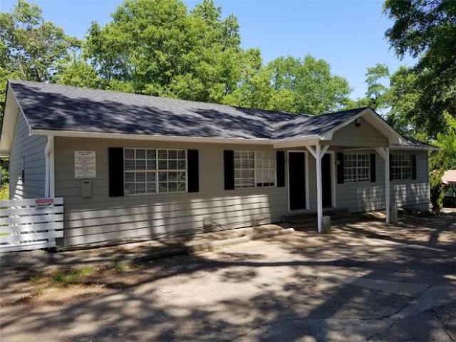 House for rent in Canton