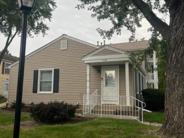 Townhouse for rent in Glendale Heights, Illinois
