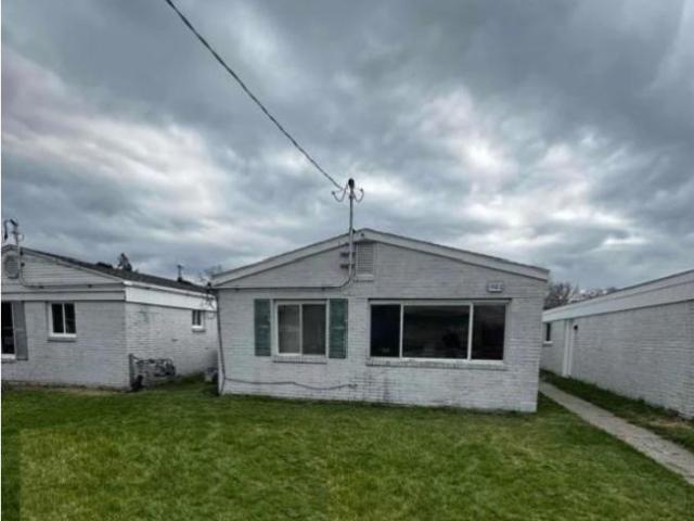 Townhouse for rent in Ironwood, Toledo