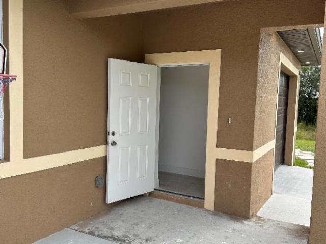 Townhouse for rent in Lehigh Acres