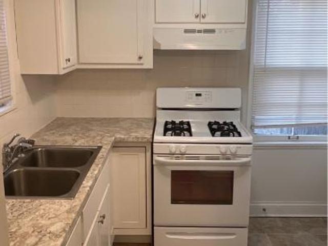 Townhouse for rent in Waukegan, Illinois
