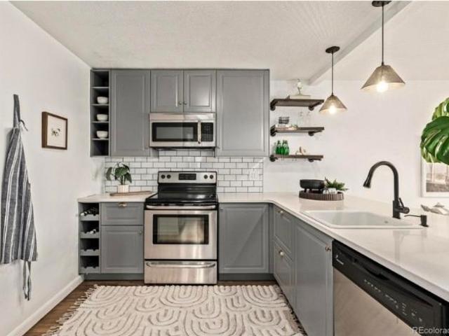 Townhouse for rent in Arapahoe, Colorado