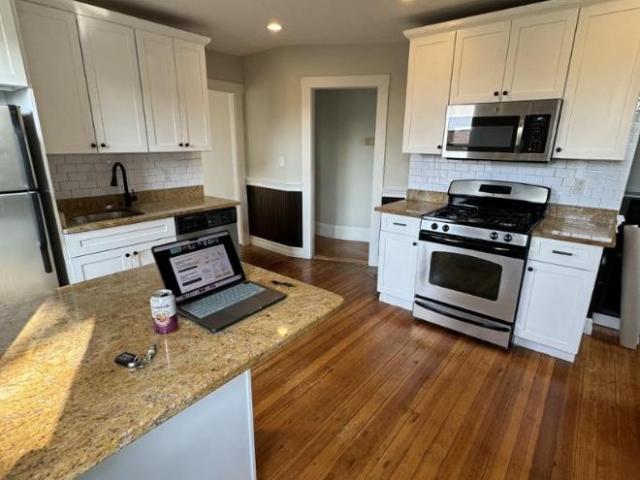 Townhouse for rent in Boston