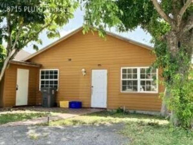 Townhouse for rent in West Palm Beach, Florida