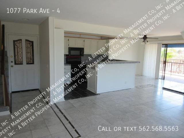 Apartment for rent in Long Beach, California