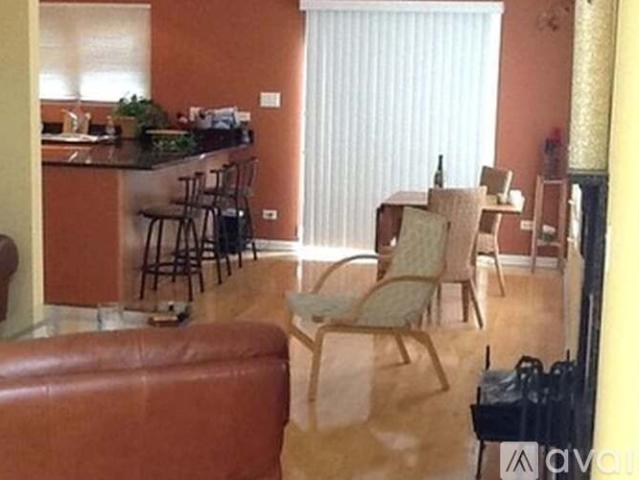 Apartment for rent in Forest Park, Illinois
